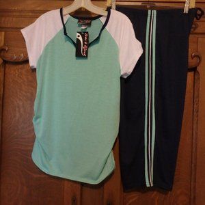 NWT Womens Casual Top and Capri Set Size L